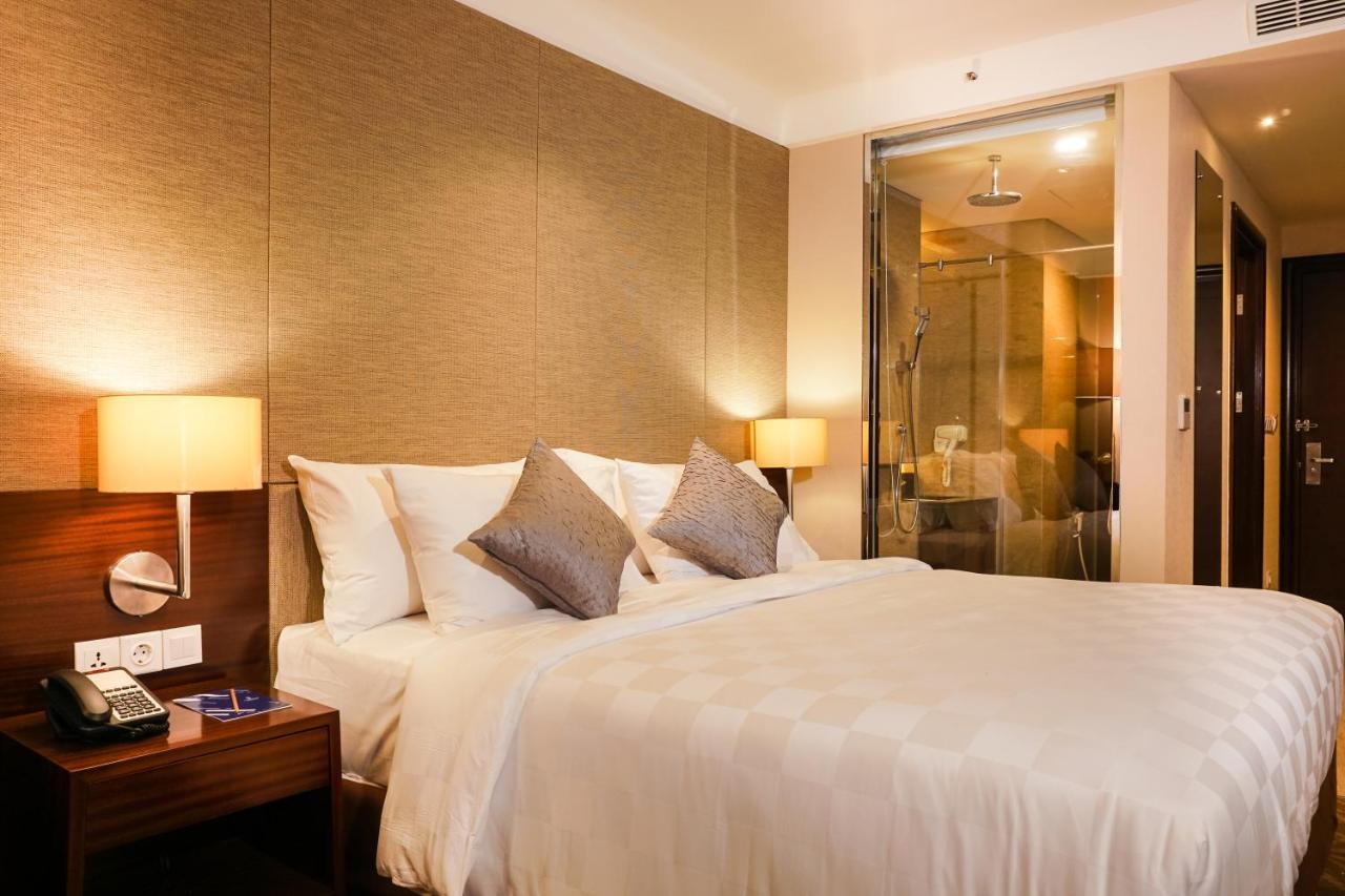 Swiss-Belcourt Serpong Kültér fotó
