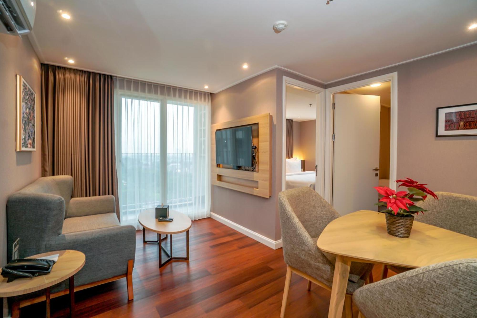 Swiss-Belcourt Serpong Kültér fotó