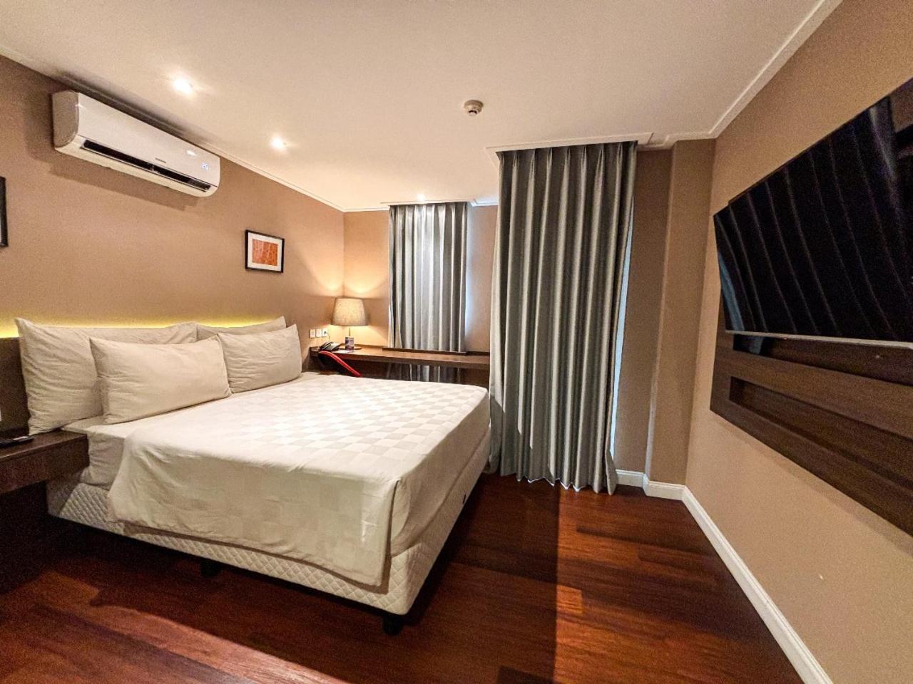 Swiss-Belcourt Serpong Kültér fotó
