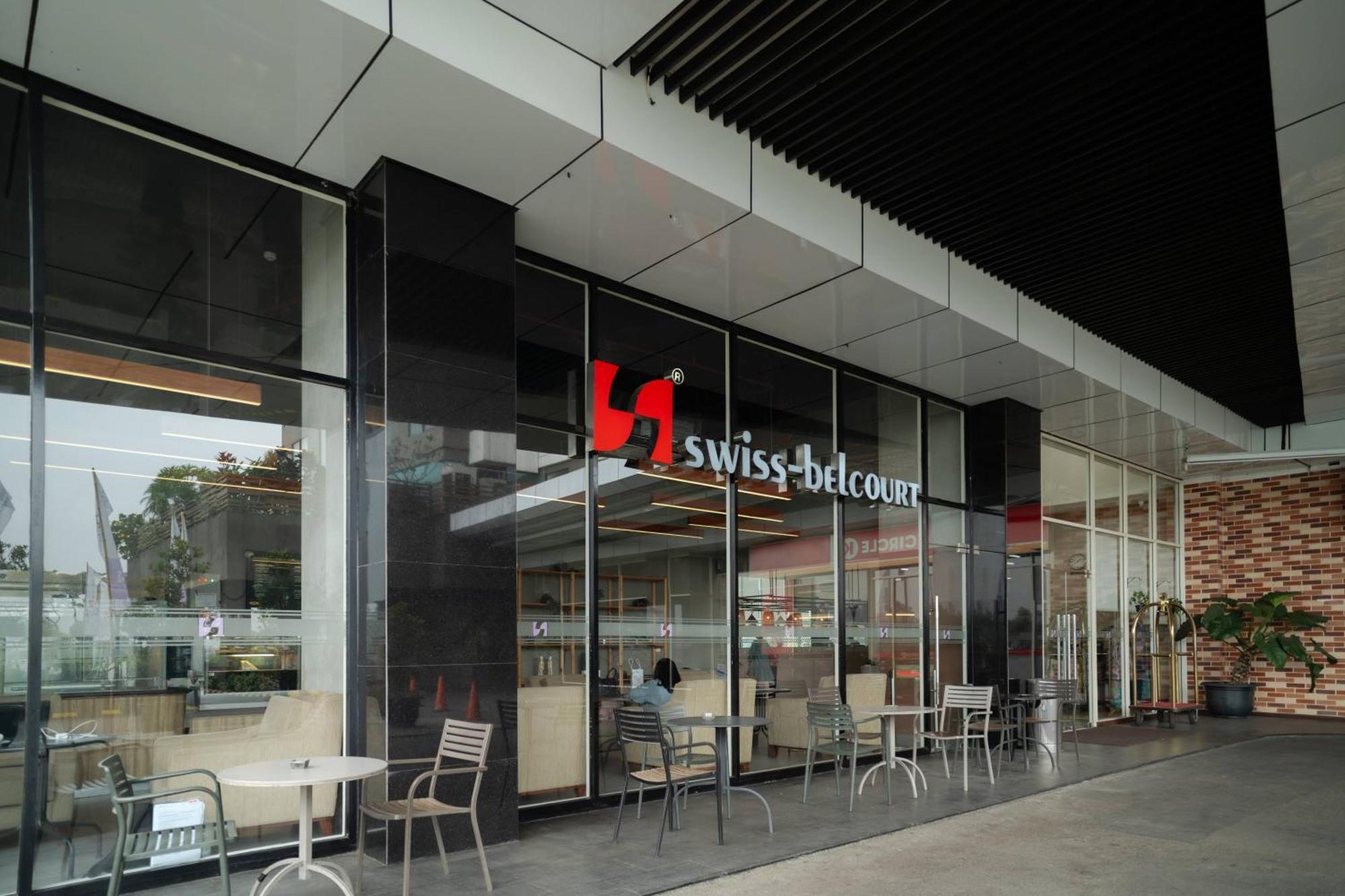Swiss-Belcourt Serpong Kültér fotó